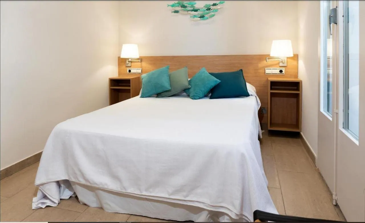 Kalima Beach Hotel Caldes D'Estrach Guest house