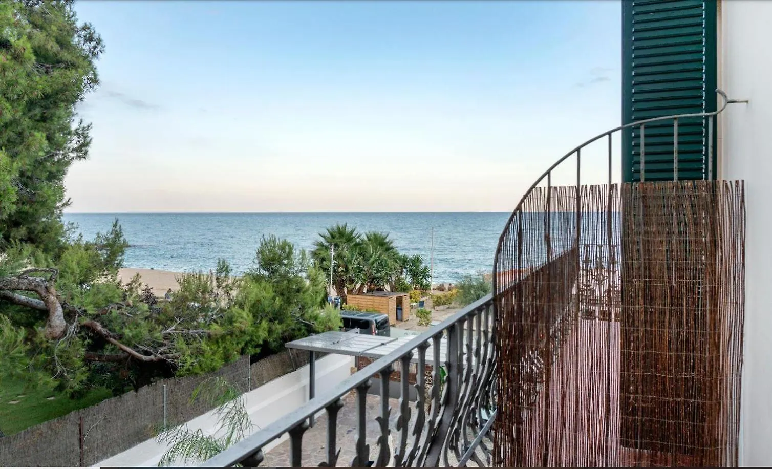 Kalima Beach Hotel Caldes D'Estrach Guest house